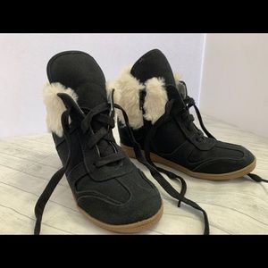 Girls 3, Justice Leather Boots